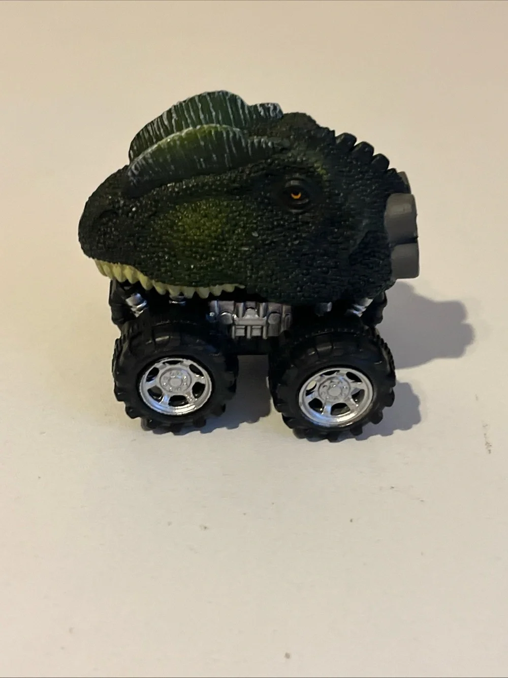 Hot Wheels Monster Truck Motosaurus & Dino Head Pull Back Vehicle 2 Trucks
